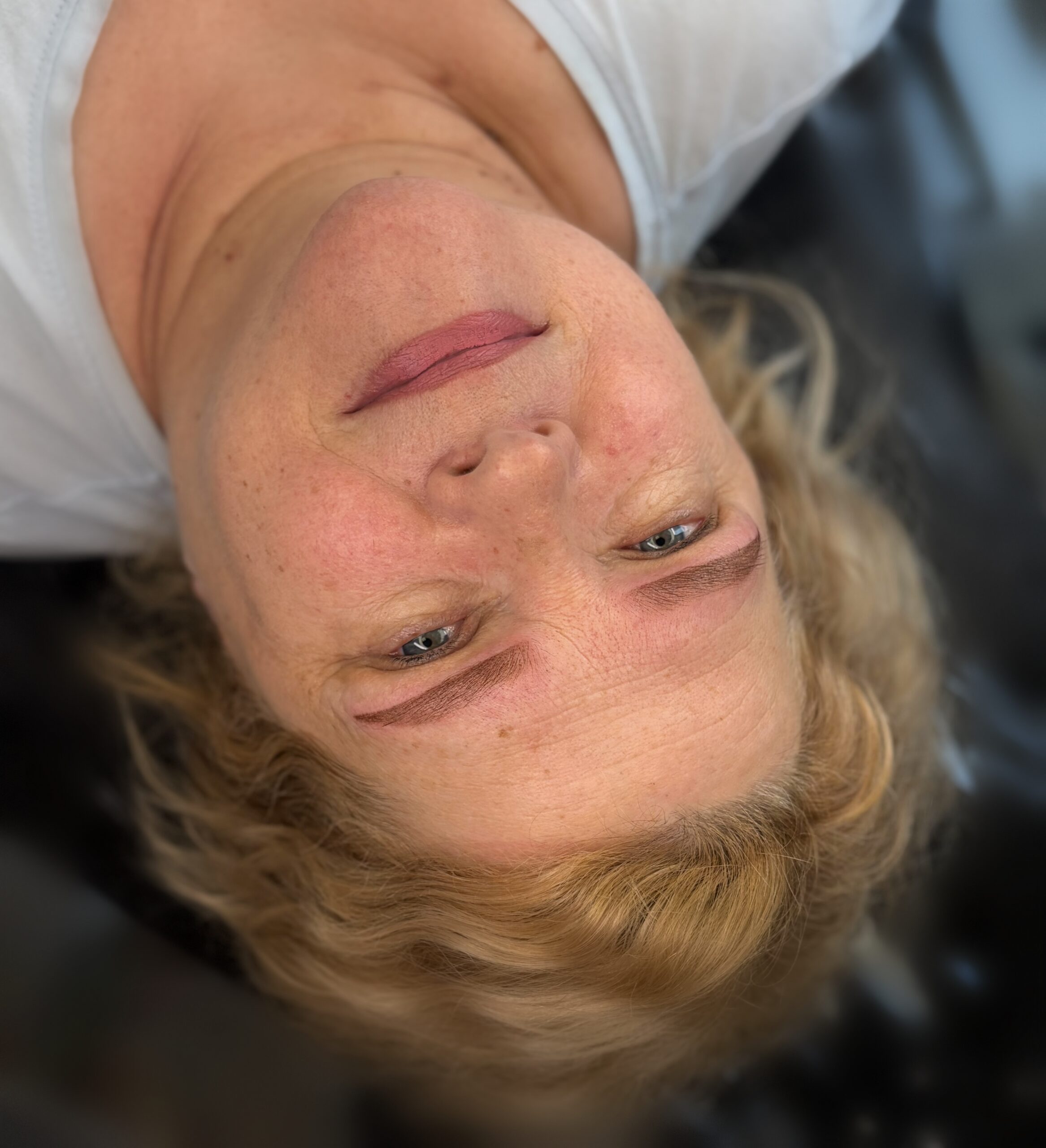 Facetune_19-04-2026-15-53-56